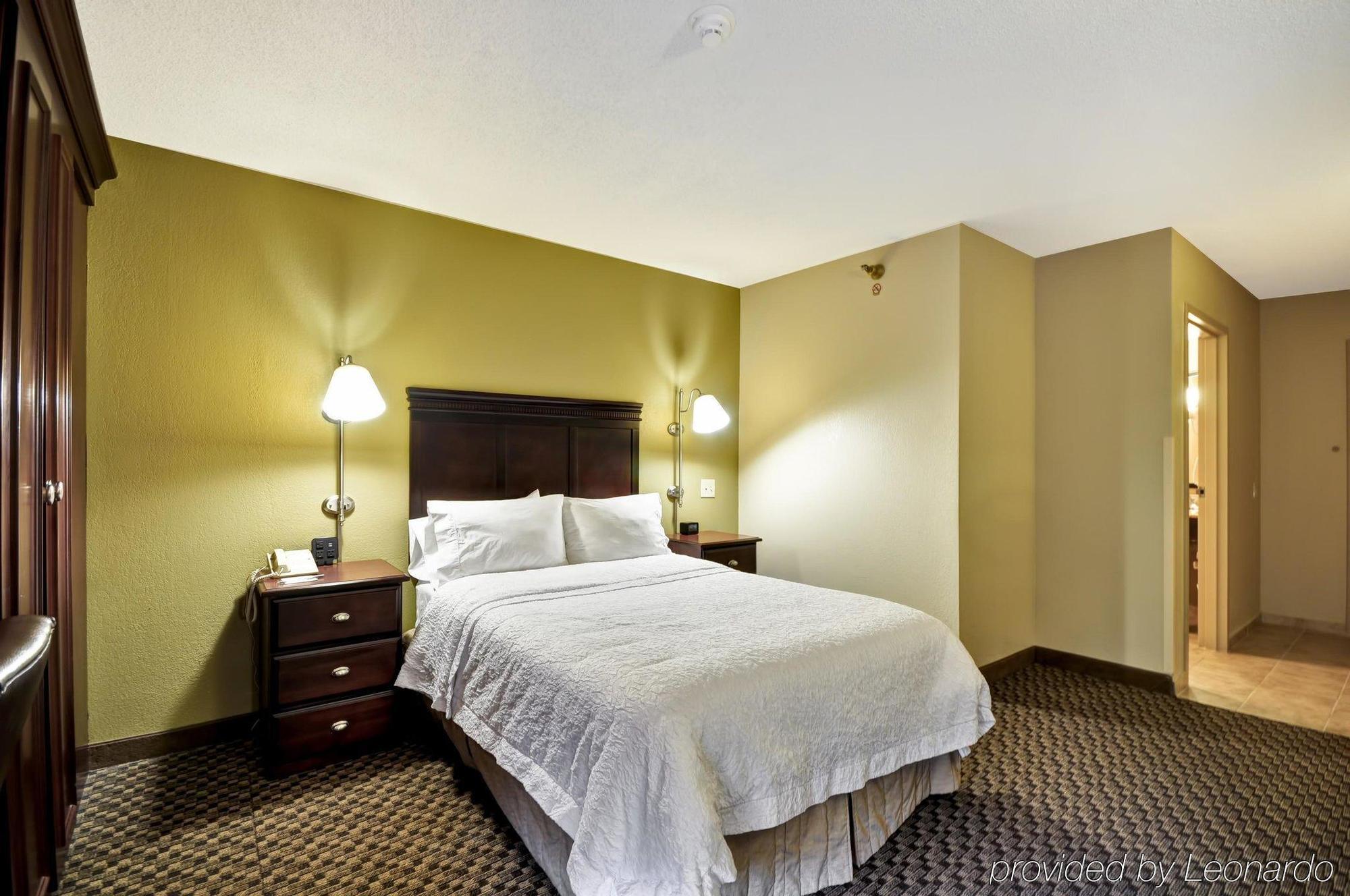 מלון נורת' צ'רלסטון Wingate By Wyndham Charleston Coliseum מראה חיצוני תמונה