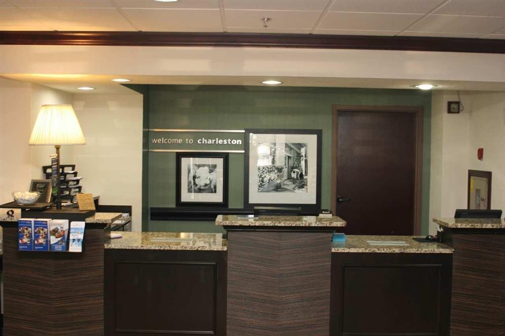 מלון נורת' צ'רלסטון Wingate By Wyndham Charleston Coliseum מראה פנימי תמונה