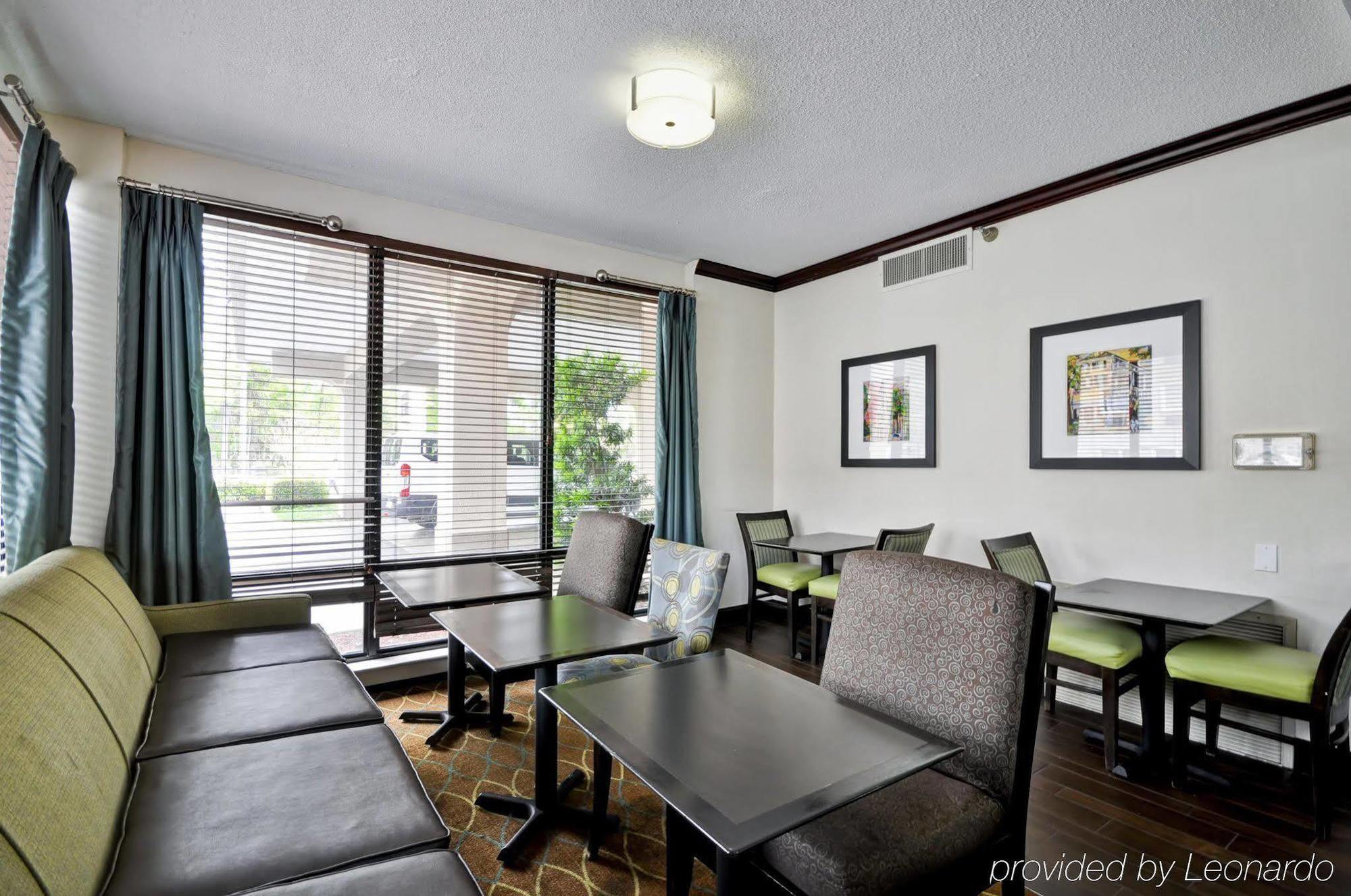 מלון נורת' צ'רלסטון Wingate By Wyndham Charleston Coliseum מראה חיצוני תמונה