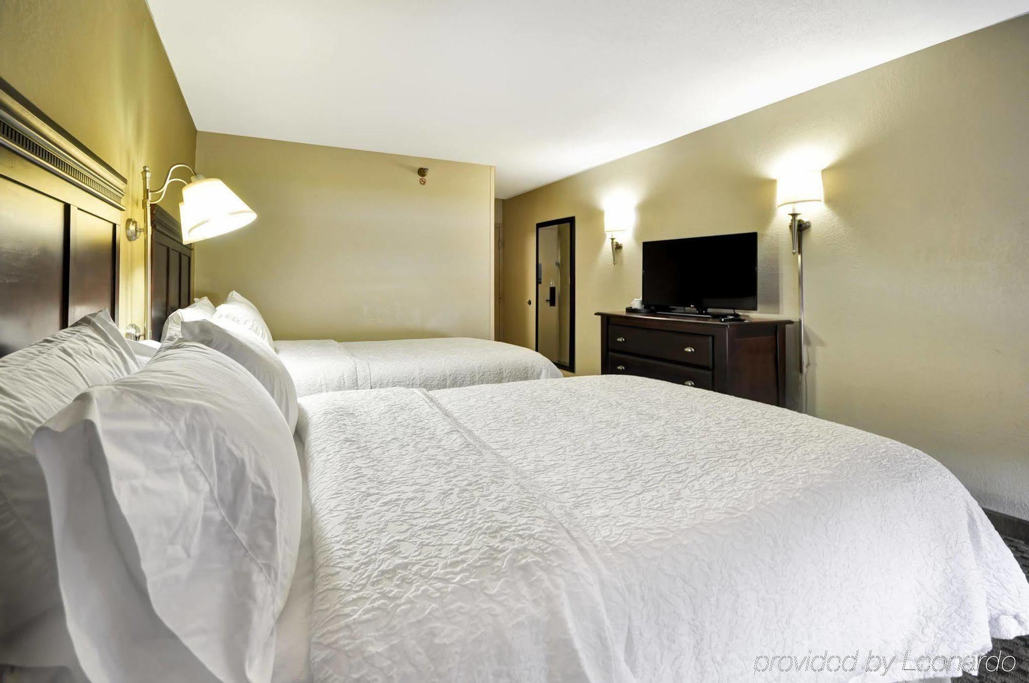 מלון נורת' צ'רלסטון Wingate By Wyndham Charleston Coliseum מראה חיצוני תמונה